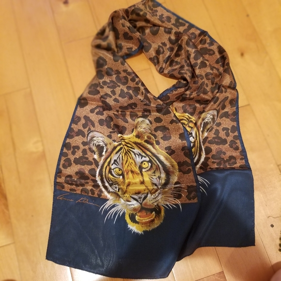 Vintage Anne Klein Silk Big Cat Print Tiger Scarf - Picture 2 of 7